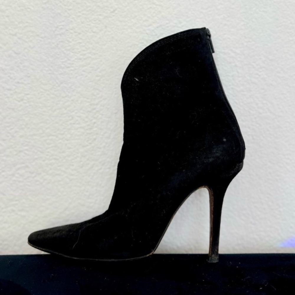 Jimmy Choo Black Suede Pointed Toe Stiletto Ankle Boots Booties Size 38.5 - Picture 3 of 14